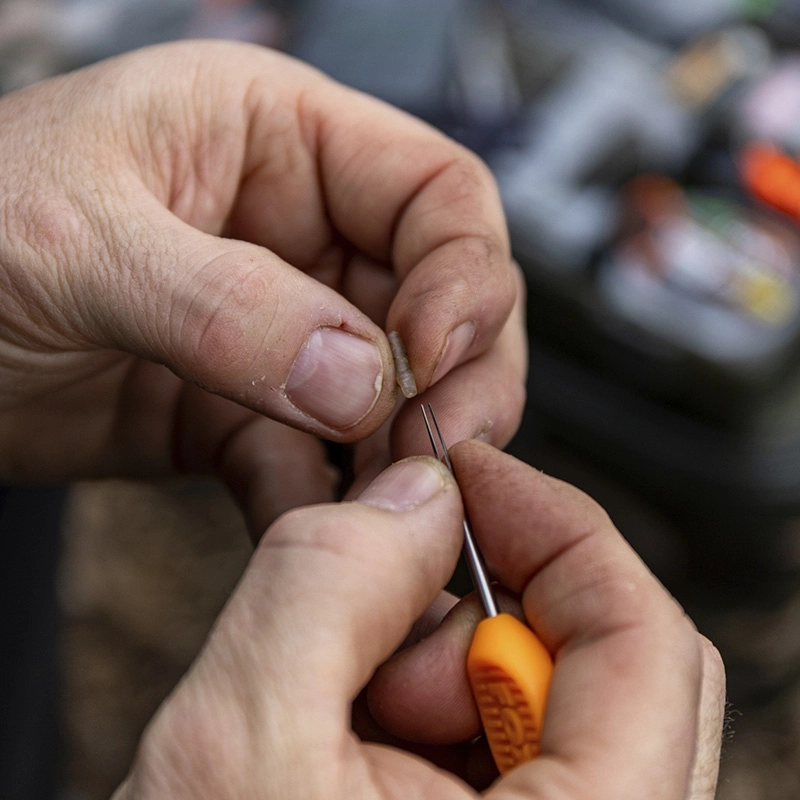 Fox Edges Tubing Threader